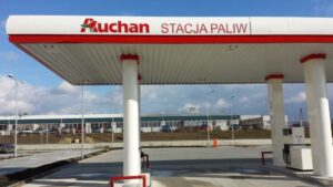 Auchan – budowa stacji paliw